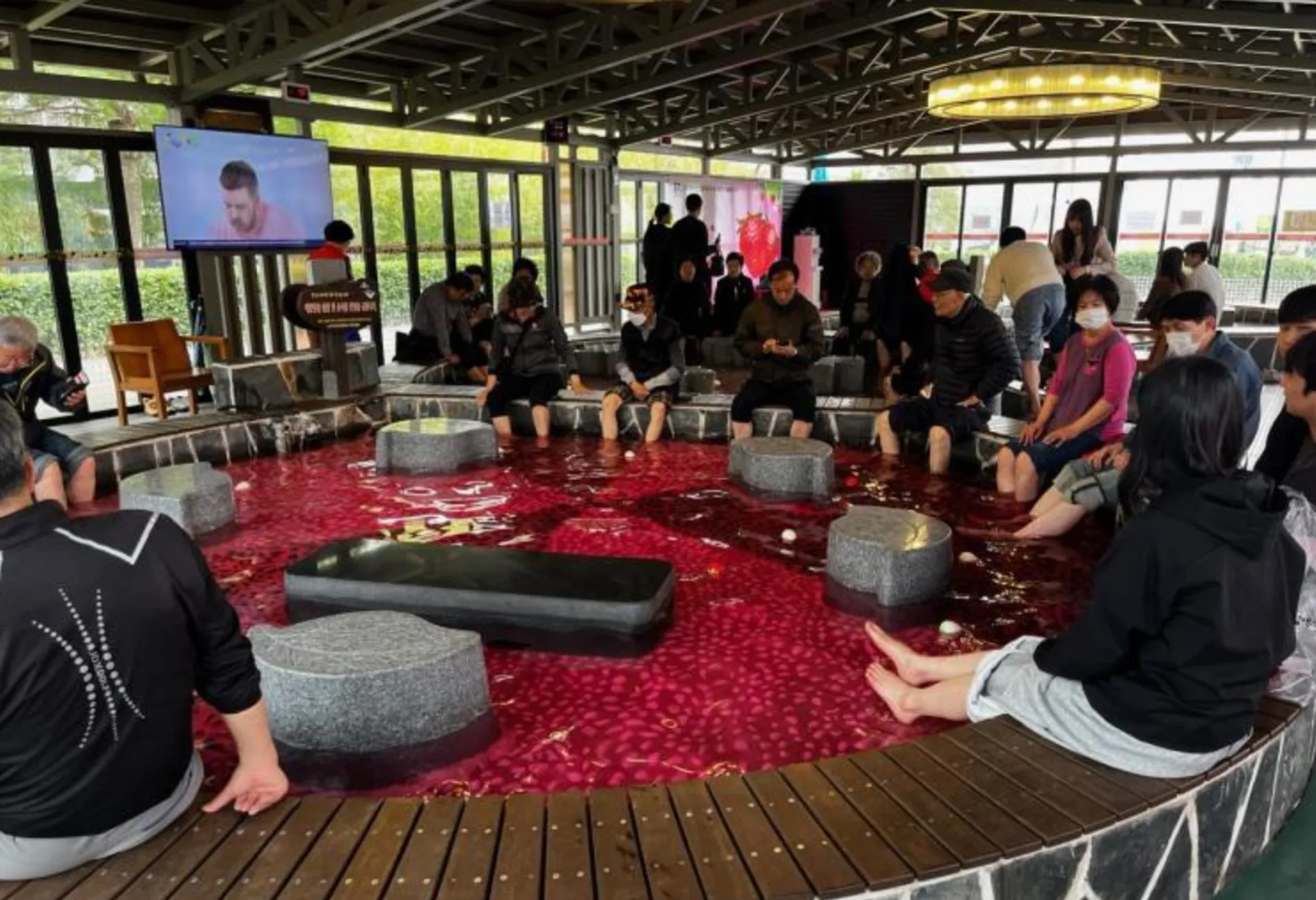 논산딸기축제에 족욕장이 생겼다: 축제가 된 족욕